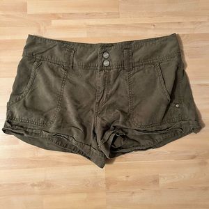 Sanctuary Low Rise Cargo Shorts